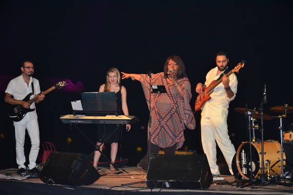 Soul Music with Gisele at Edde Sands
